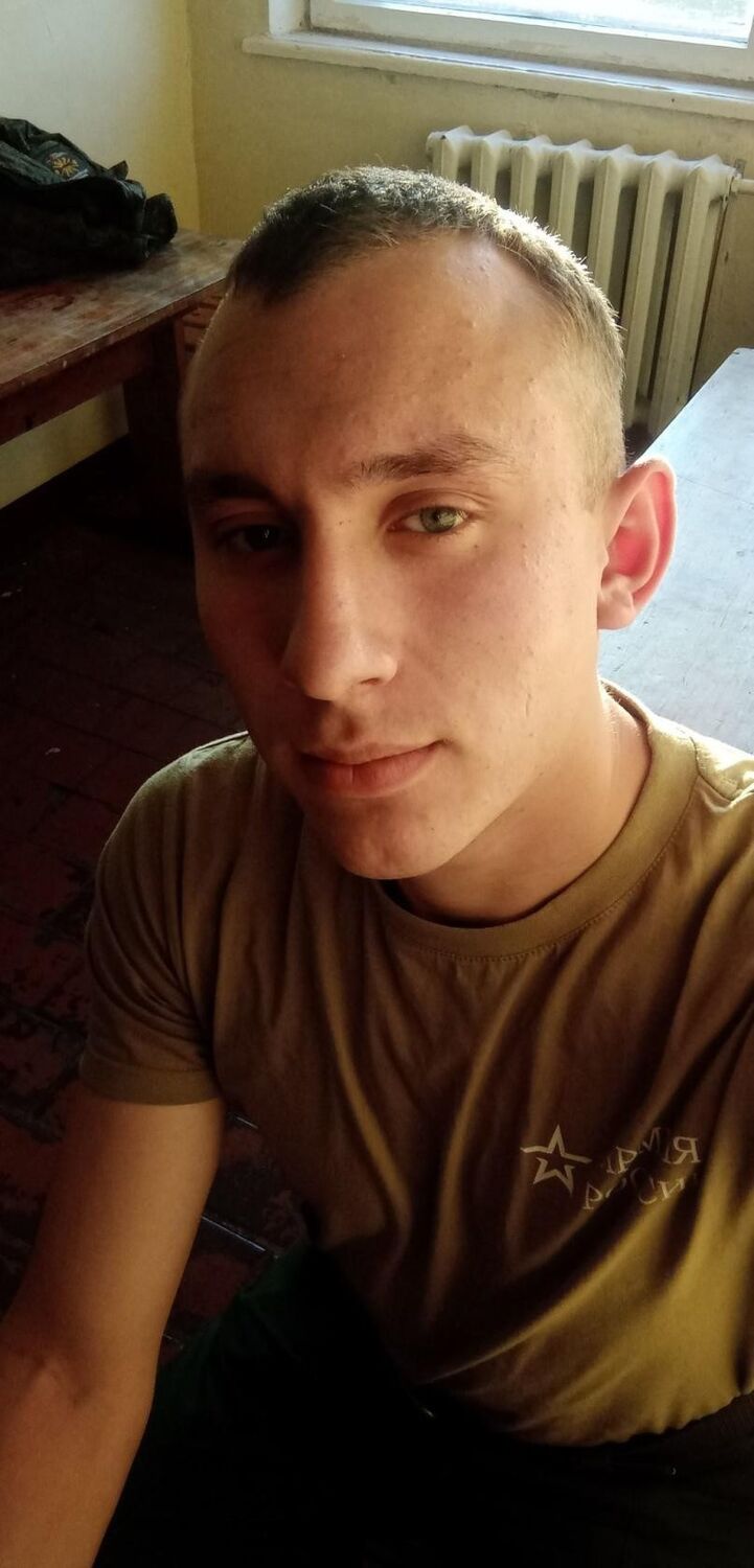  31894821  , 25 ,    