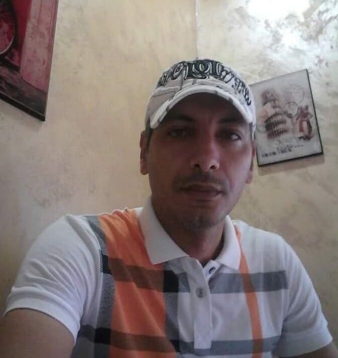  38348401  Nabil, 45 ,    Boyne