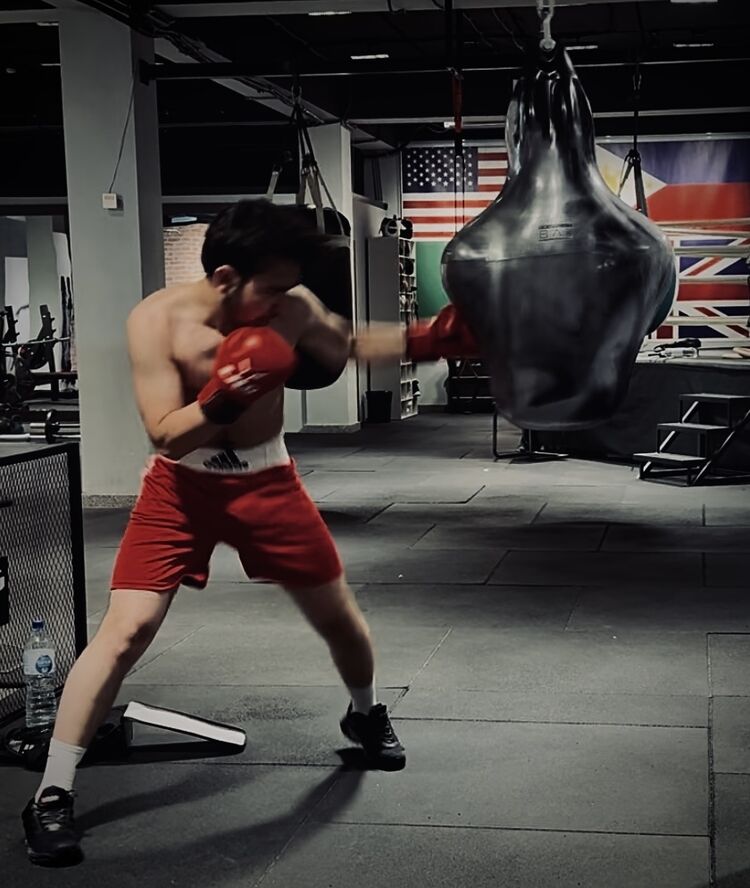  44620841  El patron, 24 ,    