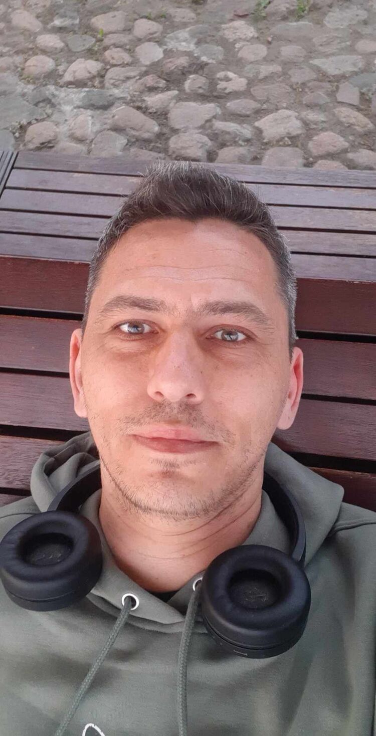  Bielany Wroclawskie,   Maxim, 36 ,   ,   