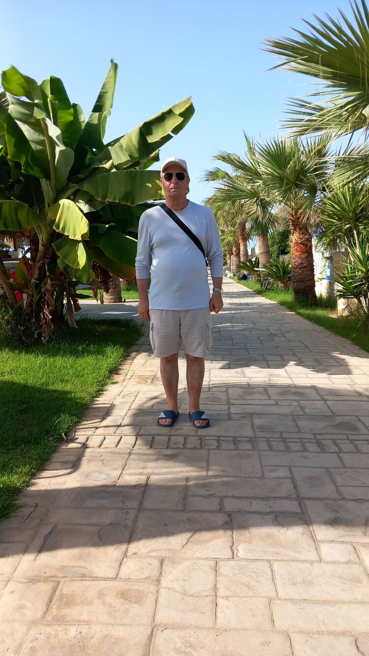  ,   , 70 ,   c 