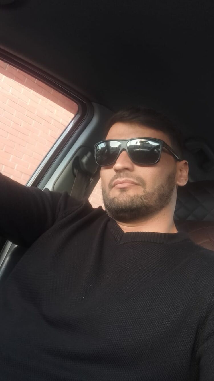  49686411  Dilovar, 37 ,    