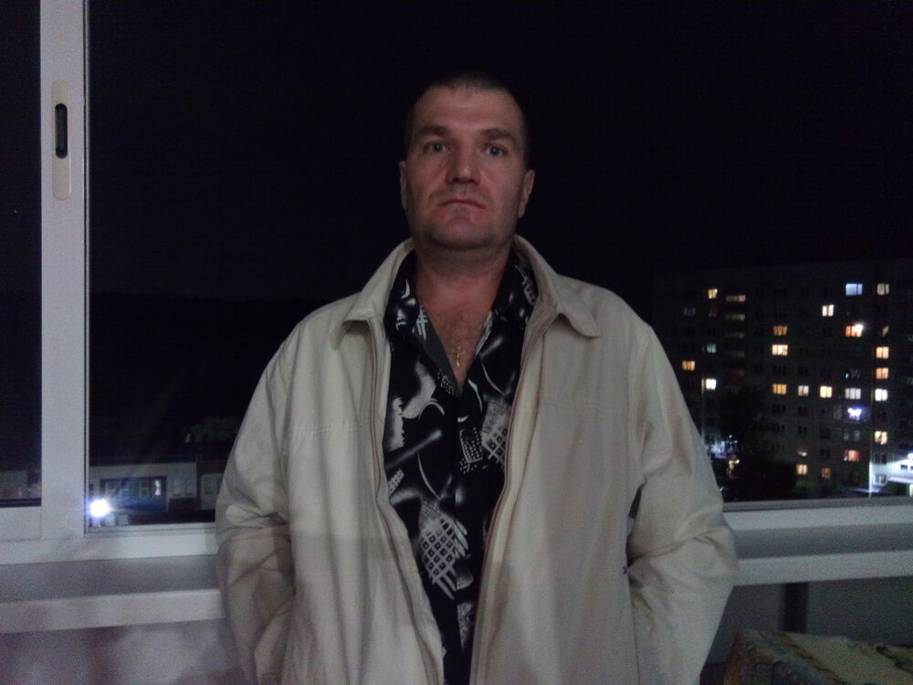  44313081  Jeka, 48 ,    