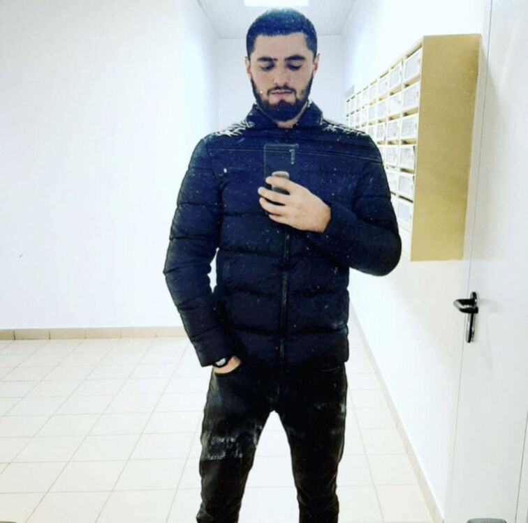  33547331  , 87 ,    