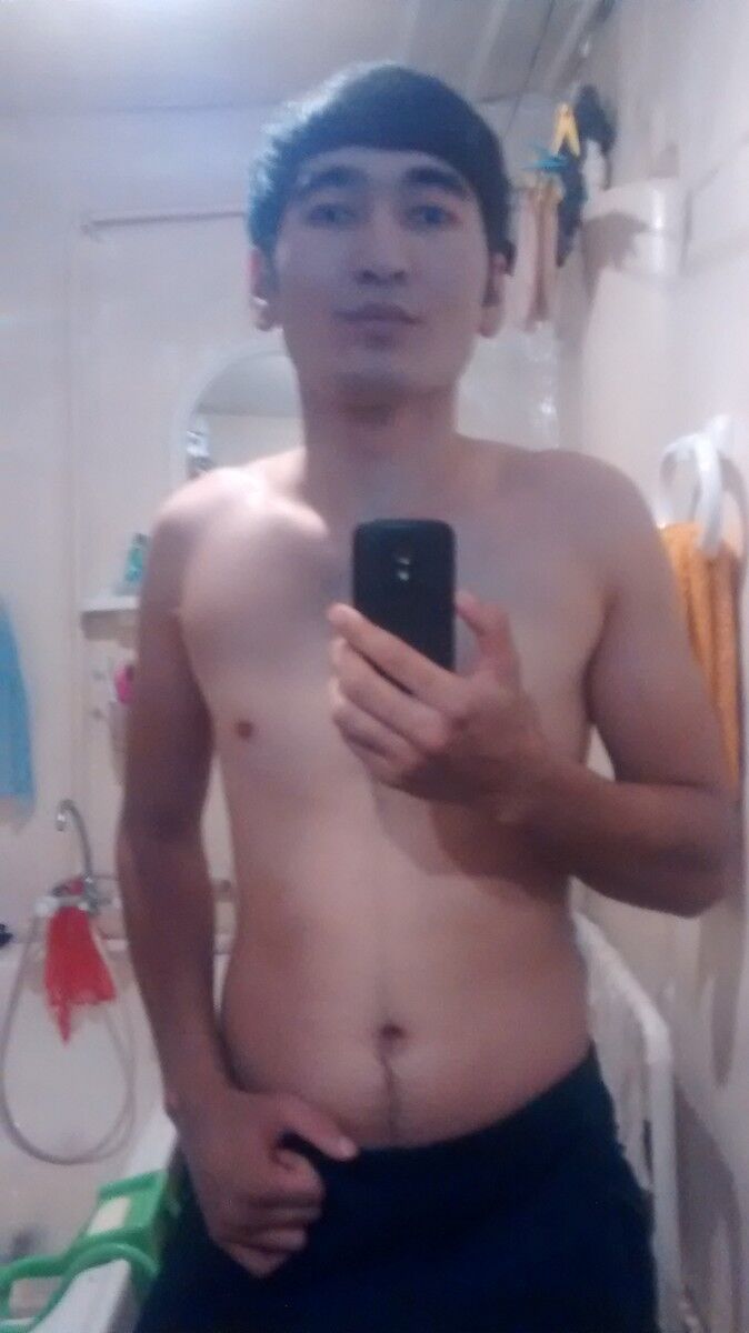  ,   Alisher, 33 ,  