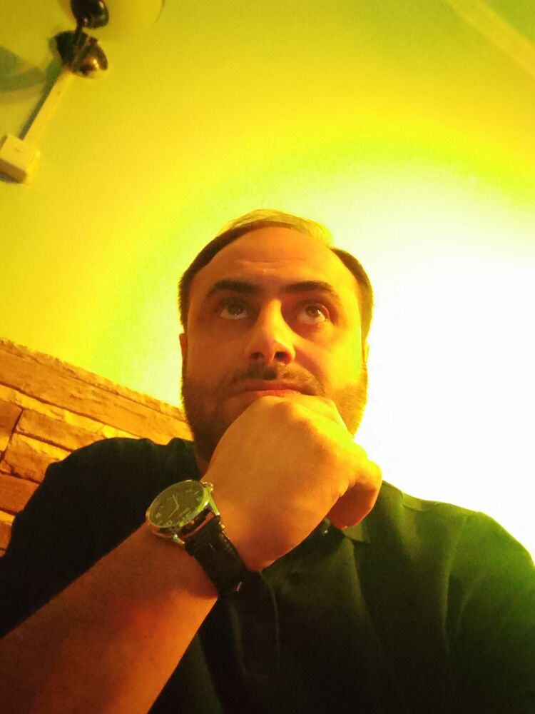  33349571  , 39 ,    