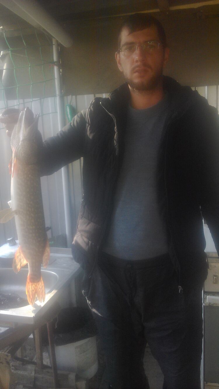  51285001  Yury, 35 ,    