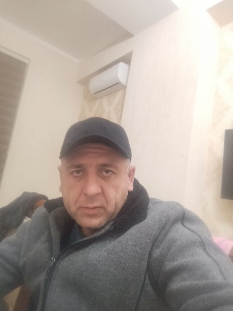  49766351  Samiq, 41 ,    