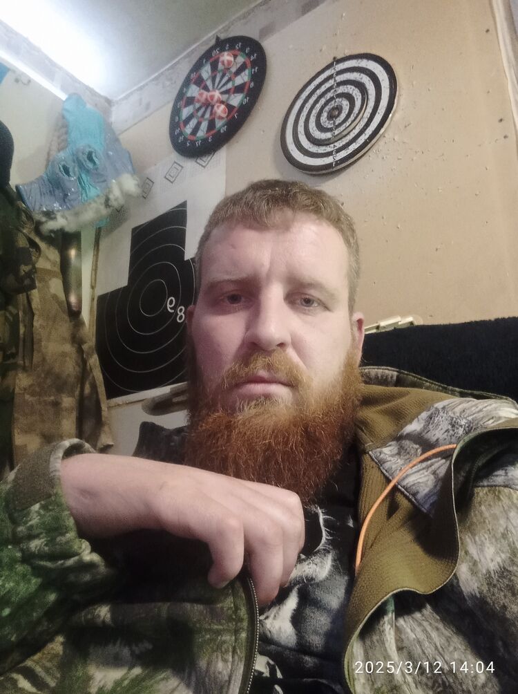  ,   Mike, 34 ,   ,   