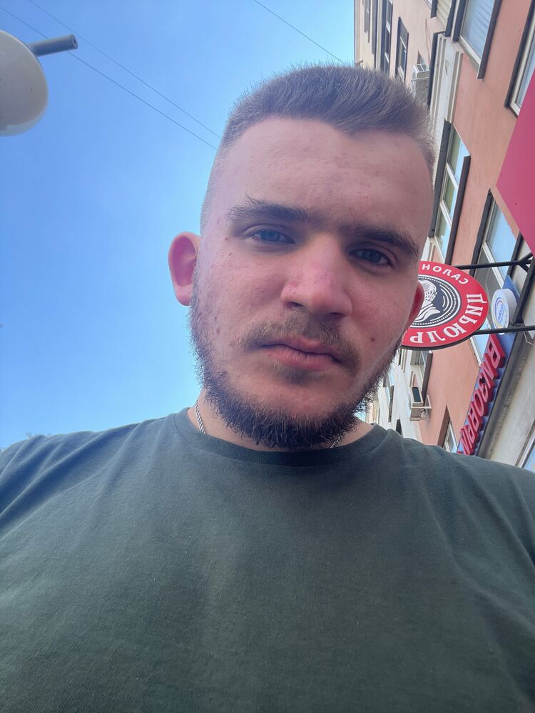  45690701  , 24 ,    