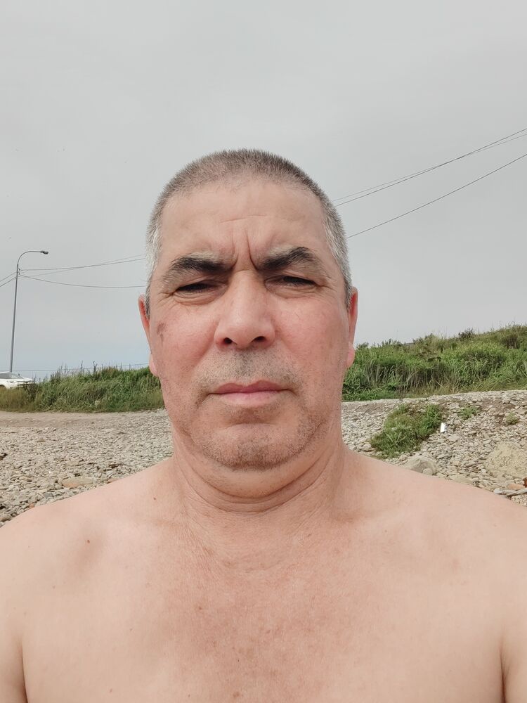  38072791  , 57 ,    