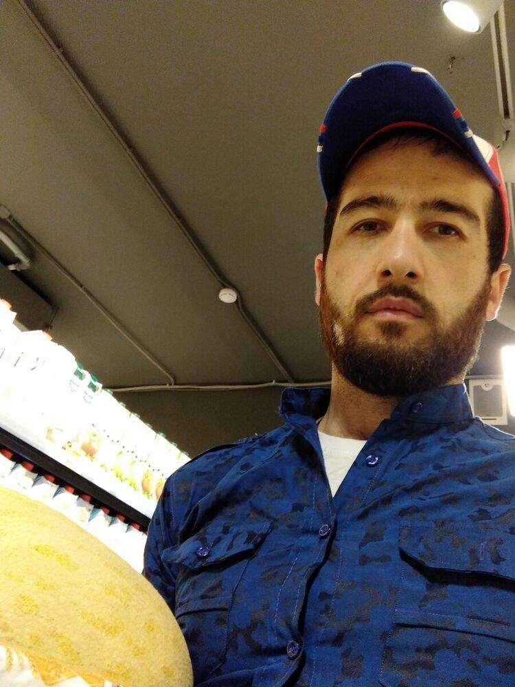  21278891  Sultan, 37 ,    