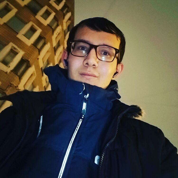  32586801  , 26 ,    -