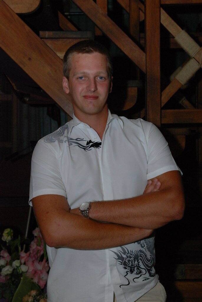  ,   Alex, 38 ,   ,   , c 