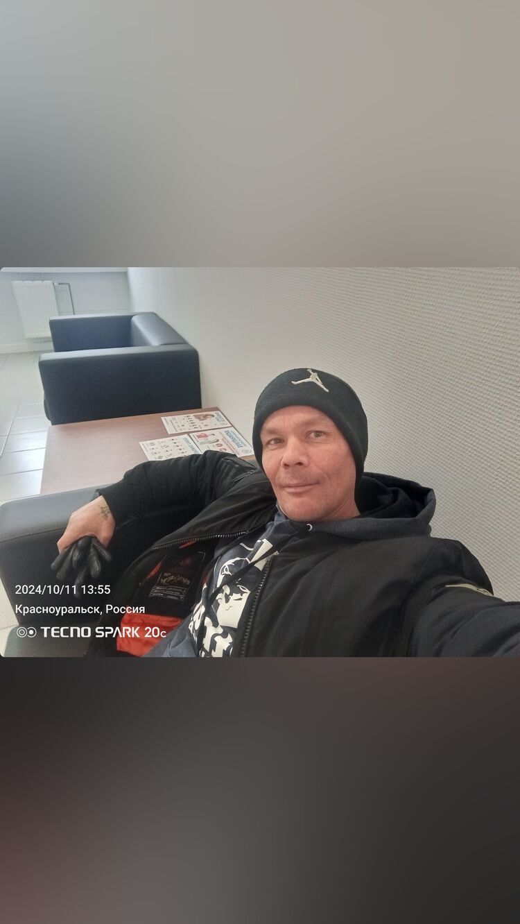  47760571  , 42 ,    