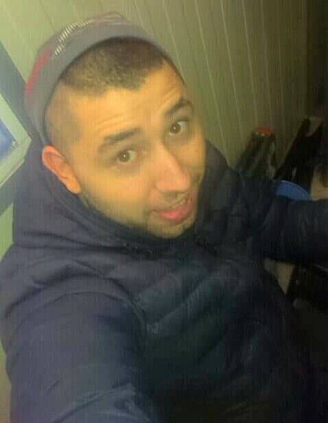  21441401  Stoichkov, 31 ,    