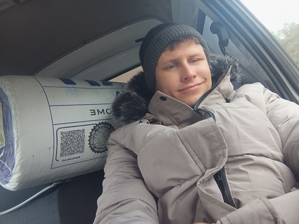  40706641  Dmitry, 28 ,    