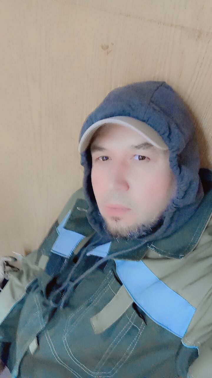  52923191  , 40 ,    