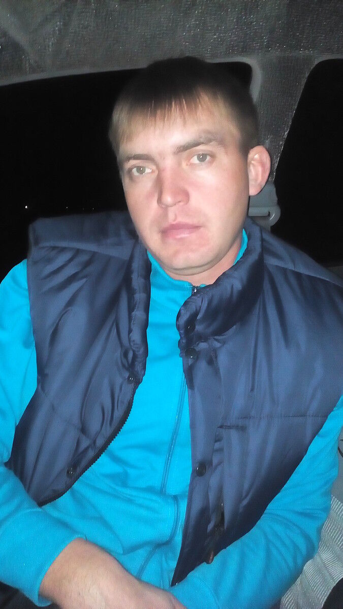  7030021  SERGEI, 39 ,    -