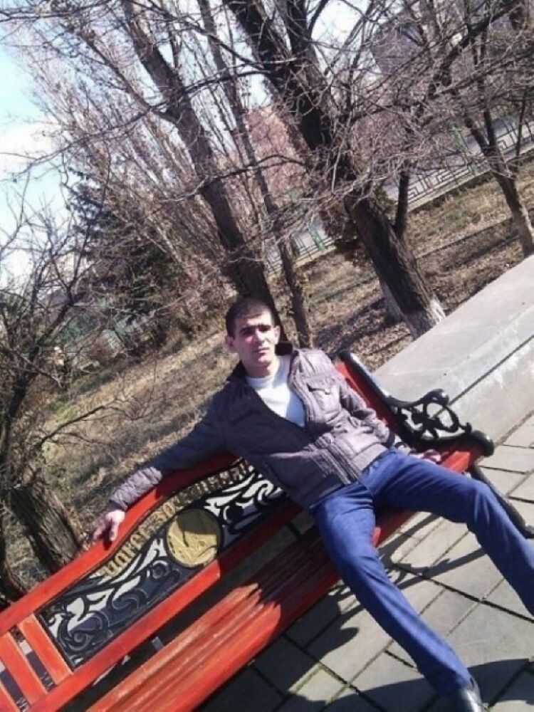  11196651  Narek, 38 ,    