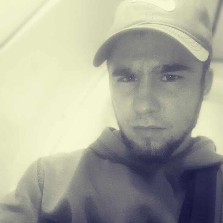  29345861  , 28 ,    -