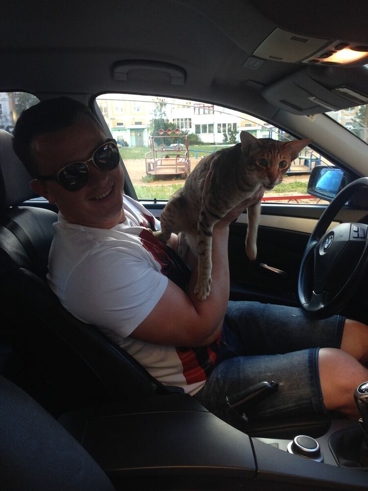  21940741  PAWEL, 44 ,    