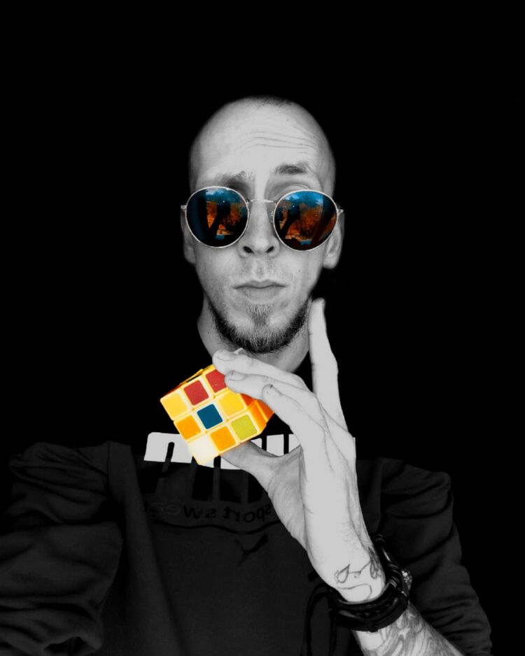 ���� 24583041 ������� ��������, 32 ����, ���� ���������� � ����������