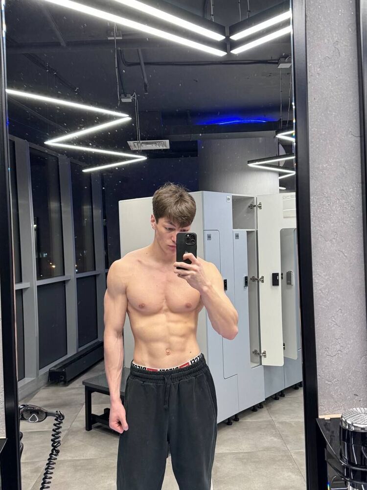 ���� 42070311 ����� ������, 22 ����, ���� ���������� � �����