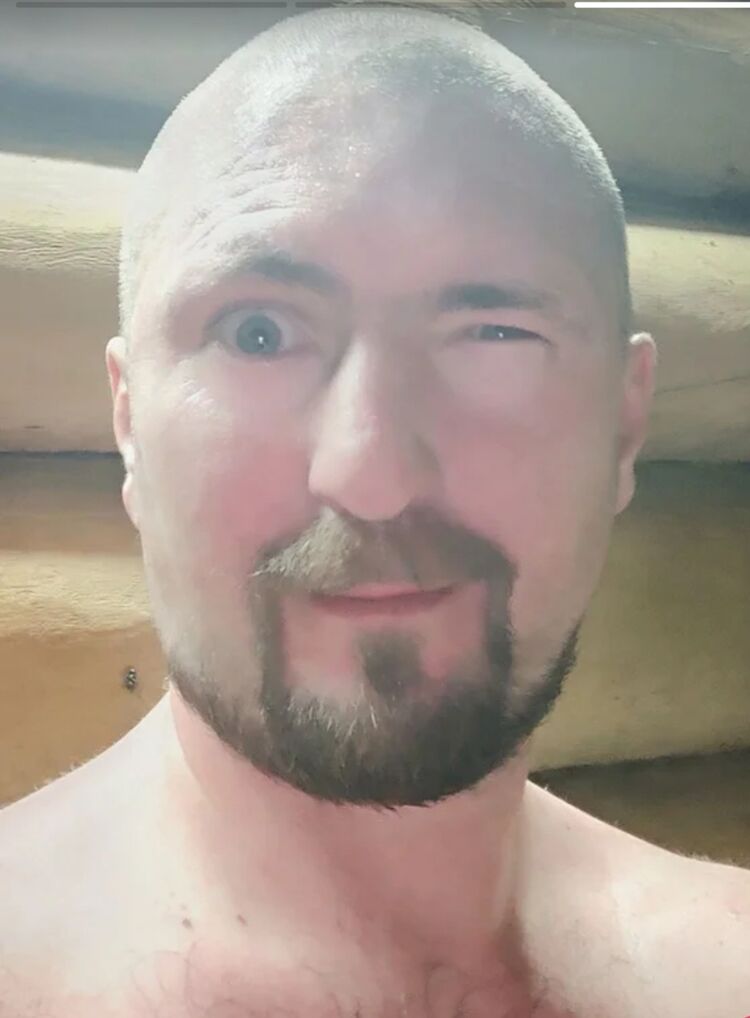  35192271  Sergey, 42 ,    