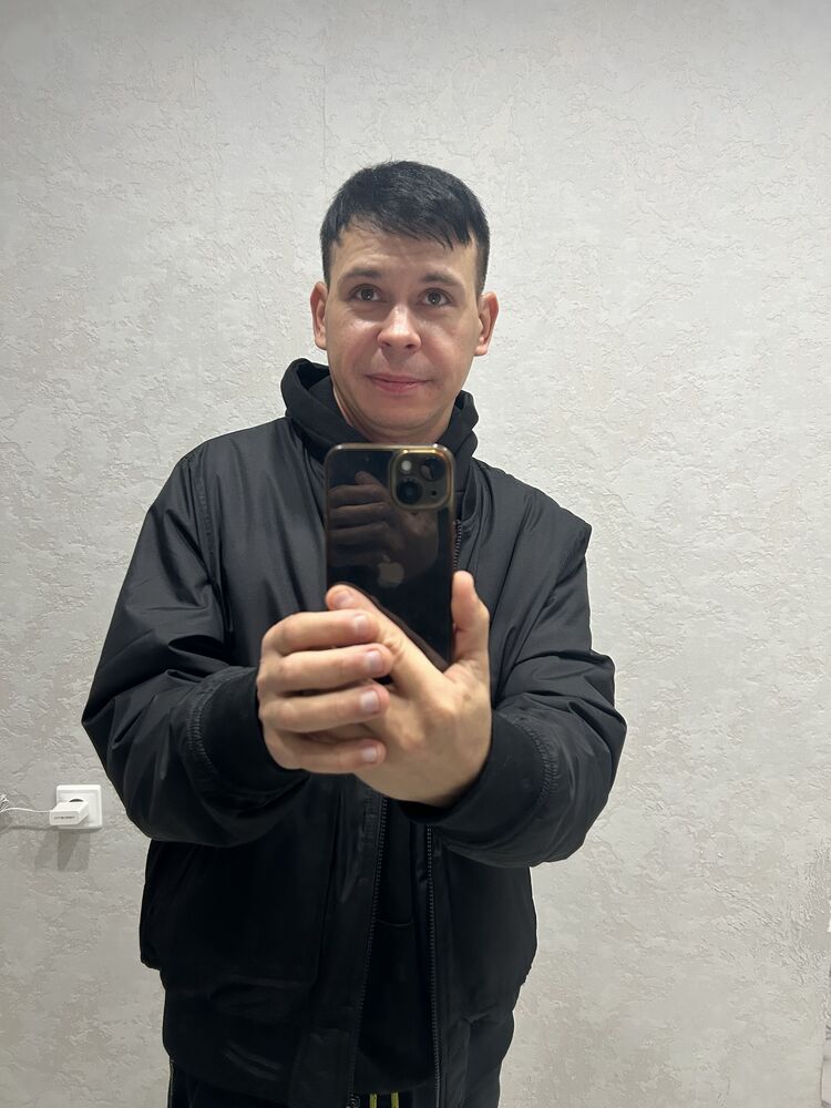  52257511  , 37 ,    