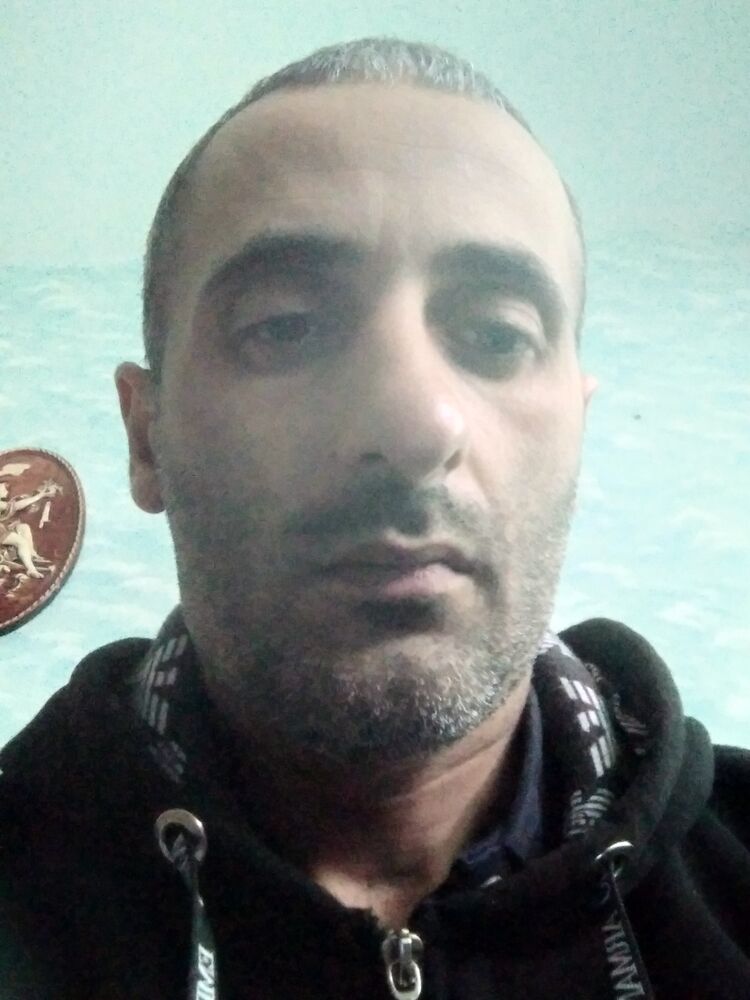  23722241  Aleks, 40 ,    -