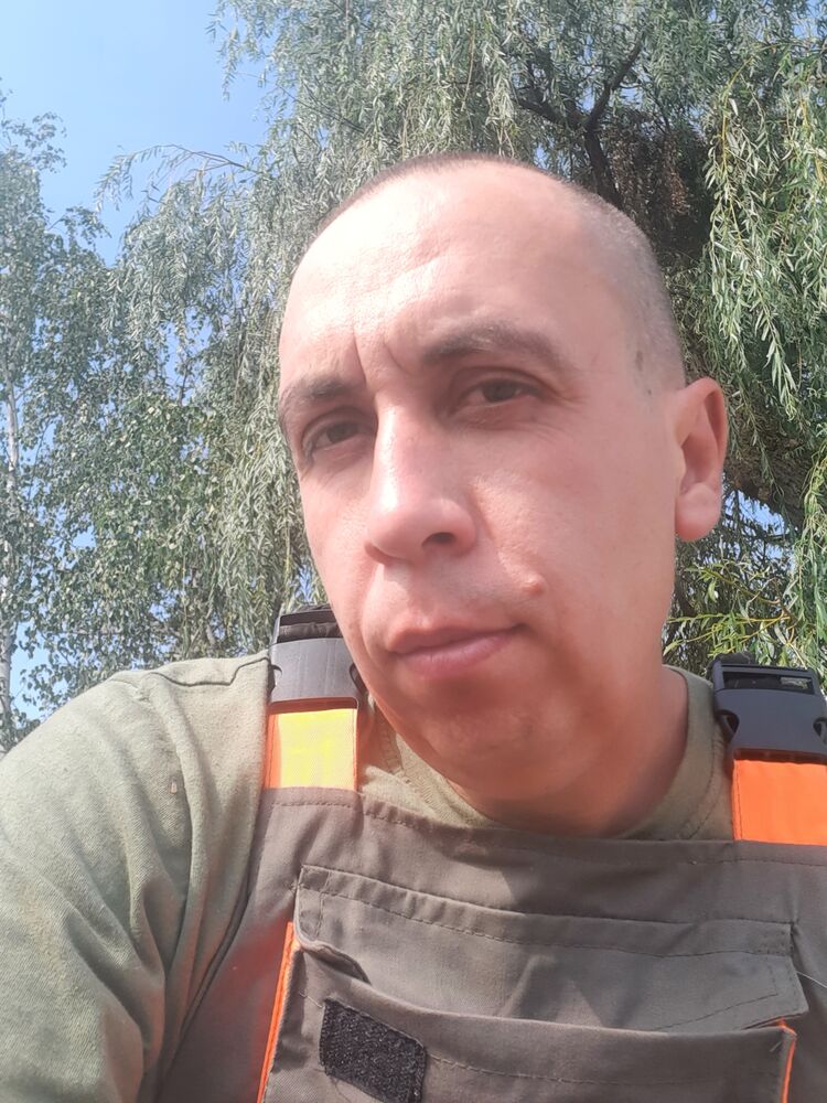  44495001  , 43 ,    