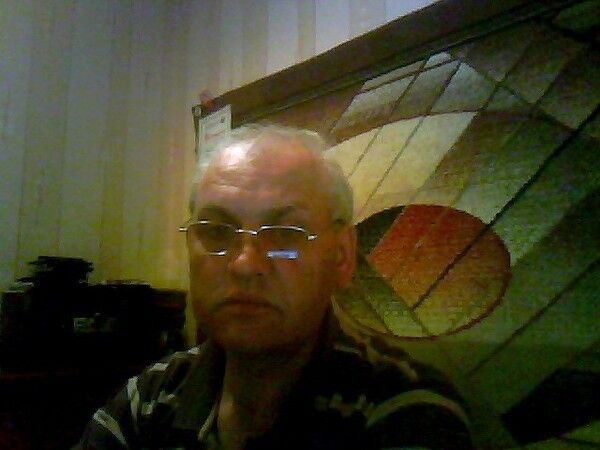  12318851  Alex, 61 ,    