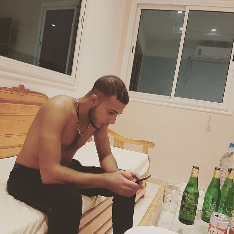 ���� 22927781 ������� Marwen, 30 ���, ���� ���������� � Tunis