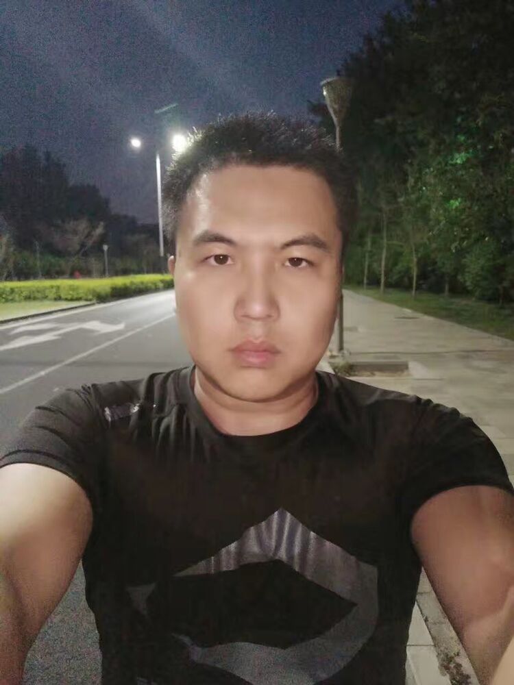 ���� 11365891 ������� Xiaohu, 42 ����, ���� ���������� � ������