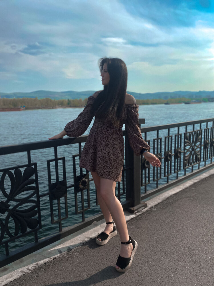  26591671  Nina, 23 ,    