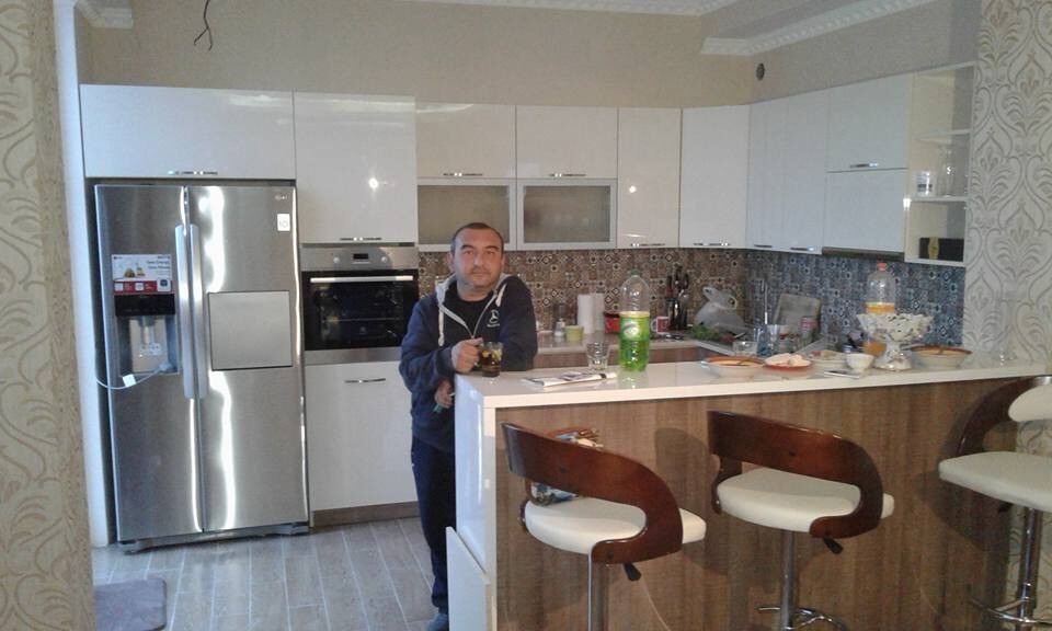  ,   Rezo, 43 ,   ,   , c 