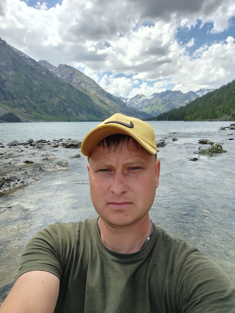  ,   Gleb, 32 ,   ,   