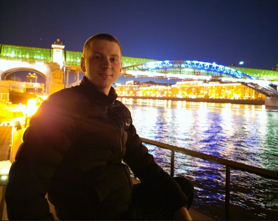 ���� 56144051 ����� Dmitry, 20 ���, ���� ���������� � ������