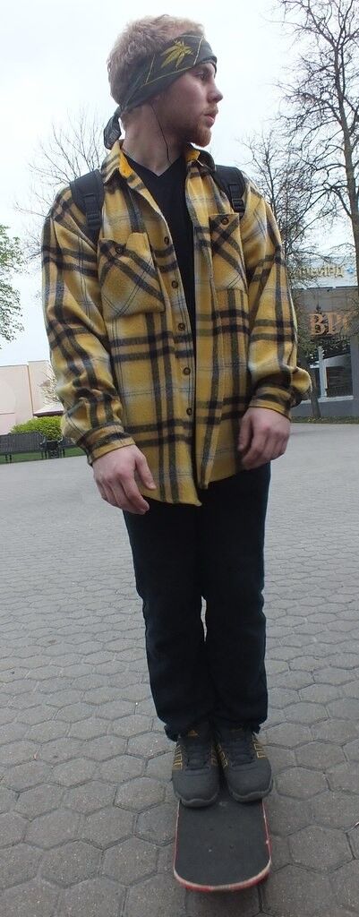  ,   Yury, 31 ,   ,   , c , 