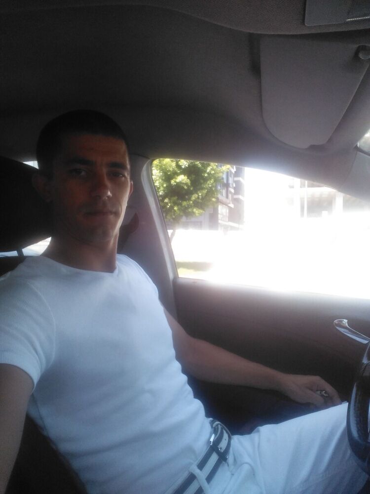  Stuttgart,   , 39 ,   