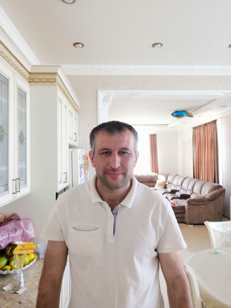  ,   Tamik, 38 ,   ,   