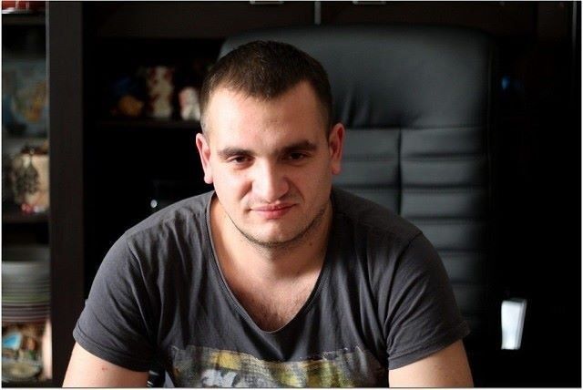  9860761  Sergiu, 36 ,    