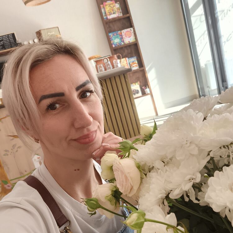  ,   NATALIA, 41 ,   ,   