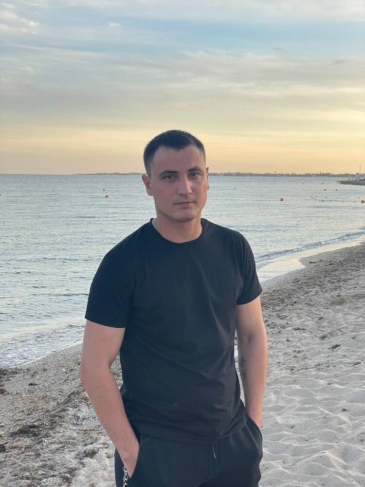  ,   Artem, 29 ,   , 
