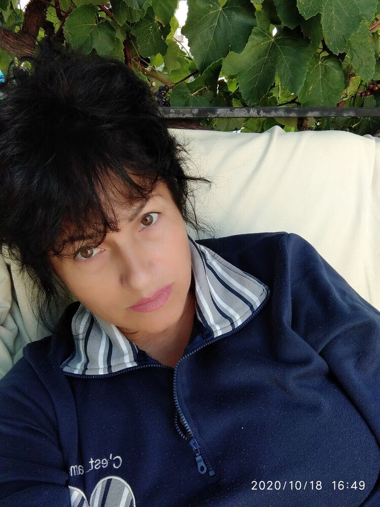  Acri,   Tatiana, 59 ,   c 