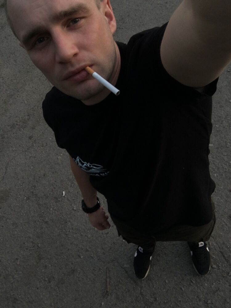  44078441  , 32 ,    