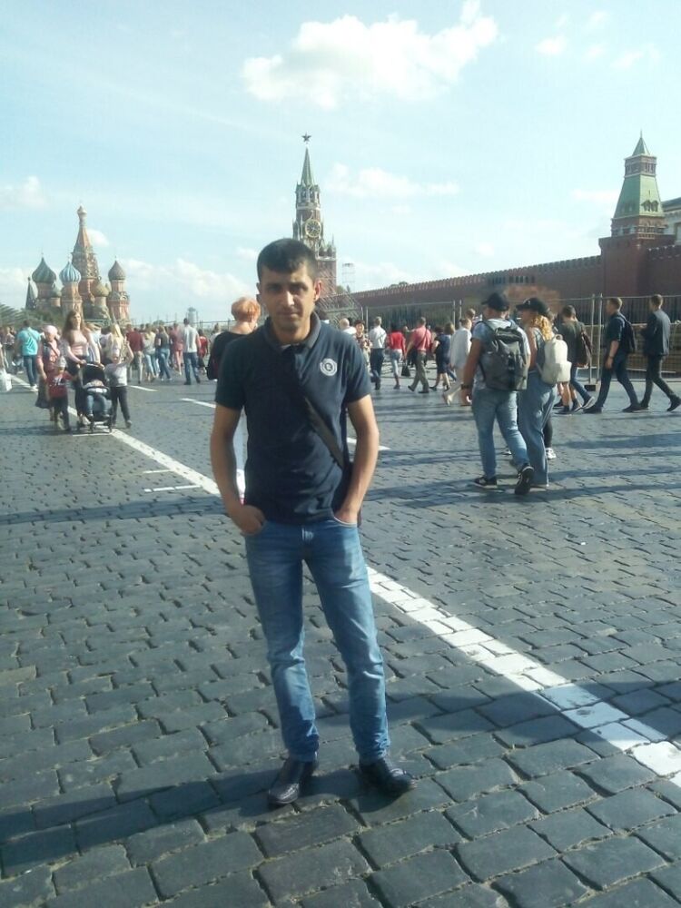  20063841  Aram, 35 ,    