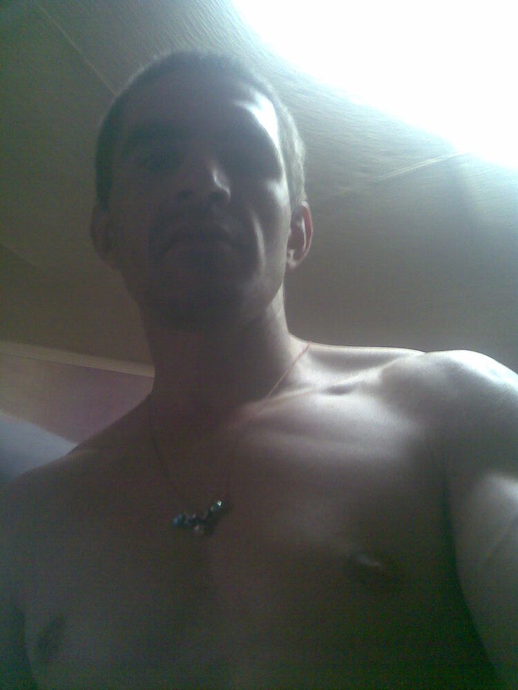  6137211  Andrei, 45 ,    