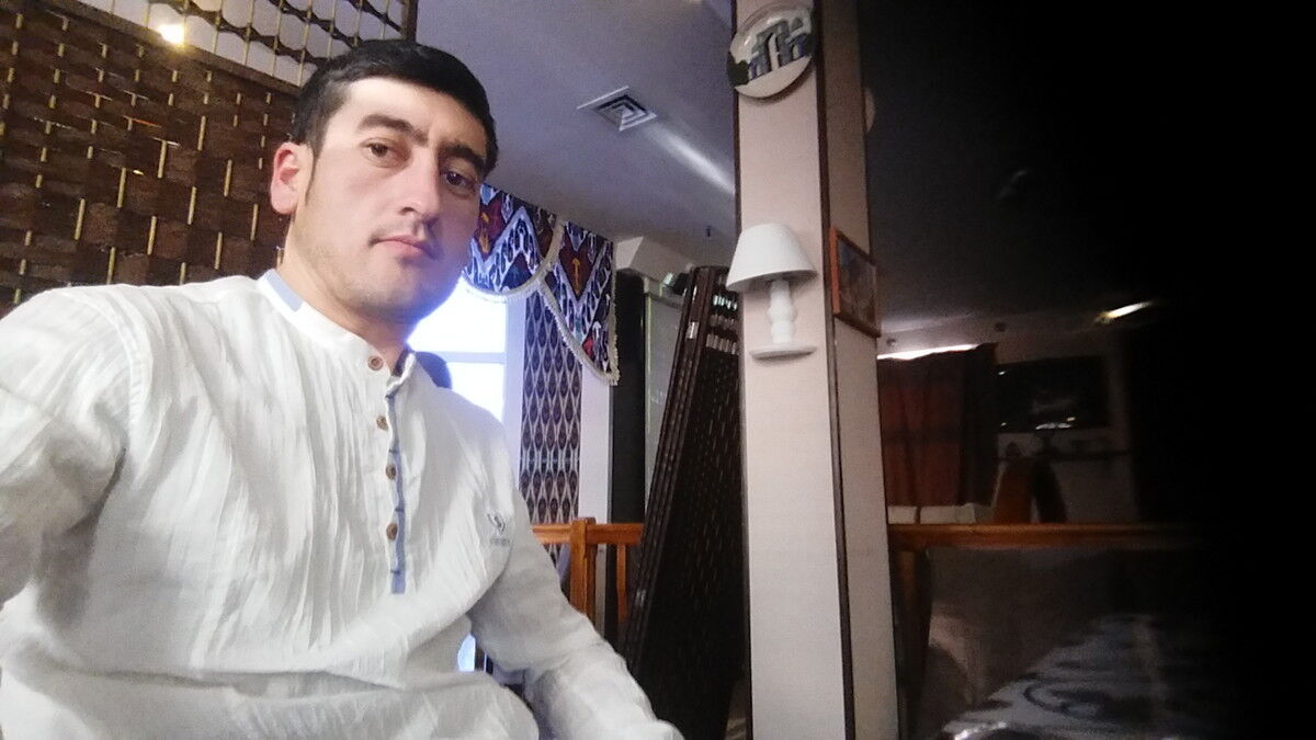  10152931  Murod, 38 ,    